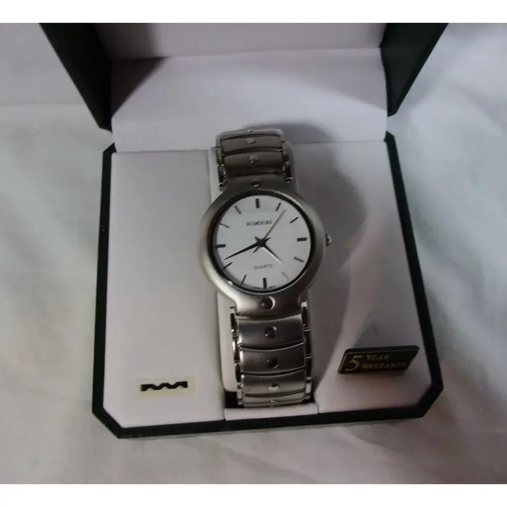 LOT OF TWO MEN'S WATCHES ONE RUMOURS QUARTZ ONE TIMEX INDIGLO-BOTH WORKING